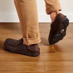 OluKai Moloā - Dark Wood / Dark Java -Comfort Shoes Wear Shop 10128 6348 102 M Moloa DkwDkj Web Opt