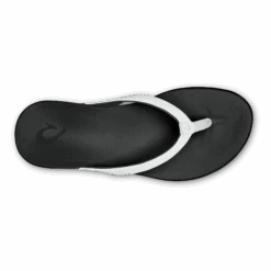 OluKai Ho‘ōpio - White / Onyx -Comfort Shoes Wear Shop 20294 4ROX 004 W Ho opio WhtOnx