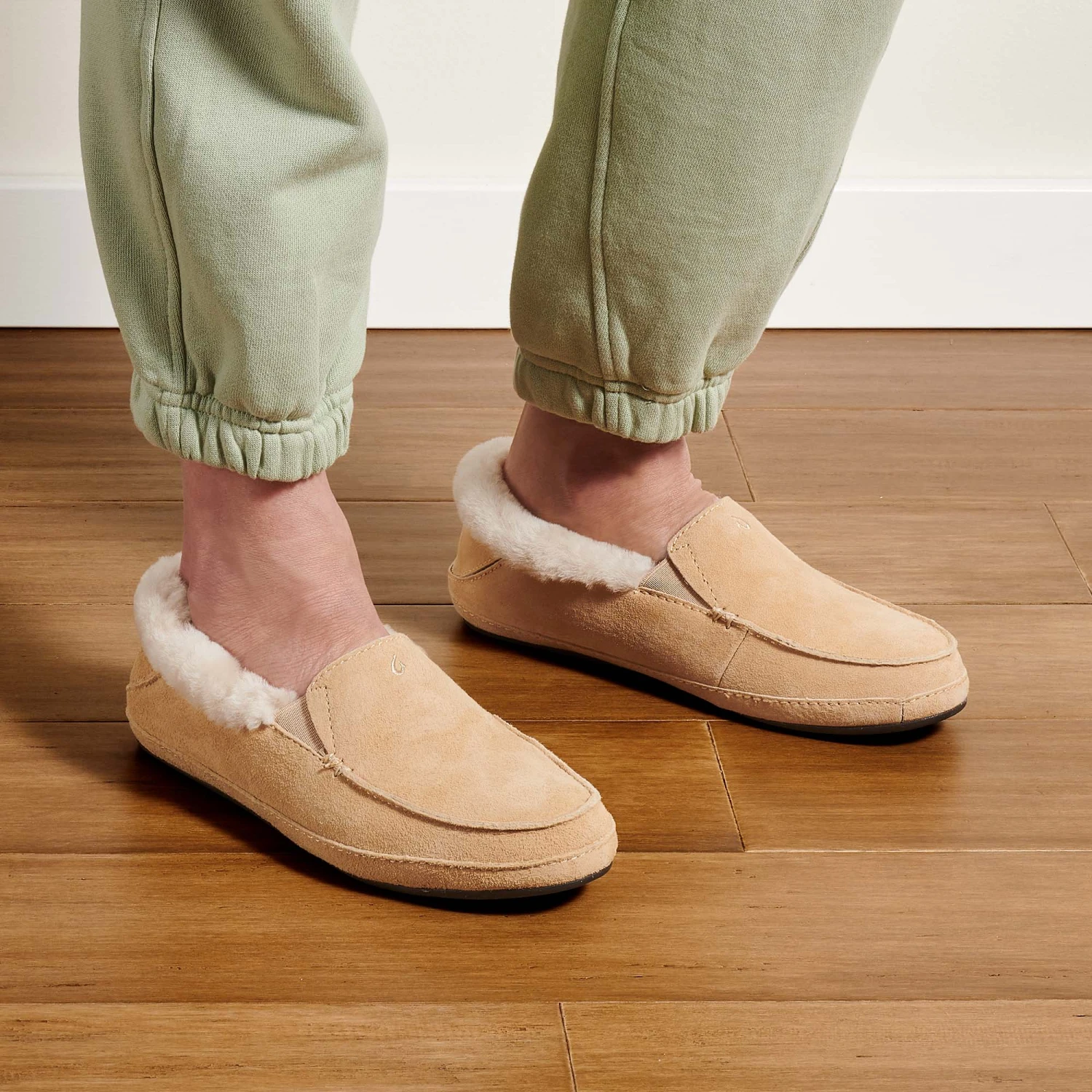 OluKai Ku‘una - Golden Sand 4 OluKai Ku‘una - Golden Sand - Image 2