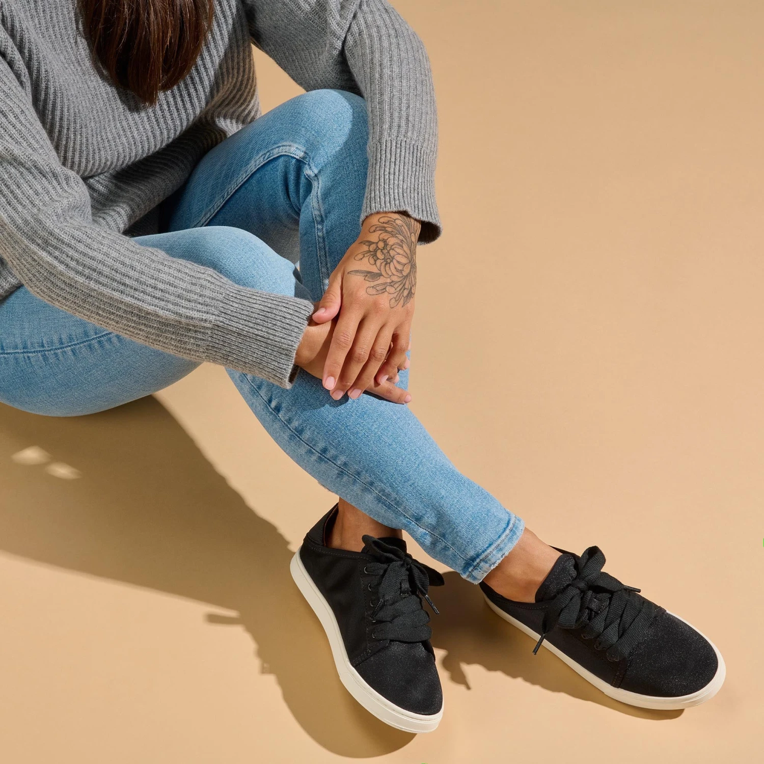 OluKai Pehuea Lī Lānui - Black 6 OluKai Pehuea Lī Lānui - Black - Image 4