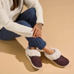 OluKai Ku‘i - Dark Oak / Bone -Comfort Shoes Wear Shop 20457 8L19 102 W KU I DarkOakBone