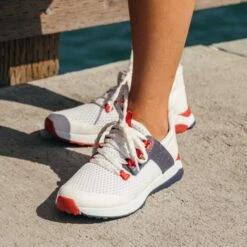 OluKai Wailuku - White / Navy -Comfort Shoes Wear Shop 20478 4R54 101 Wailuku