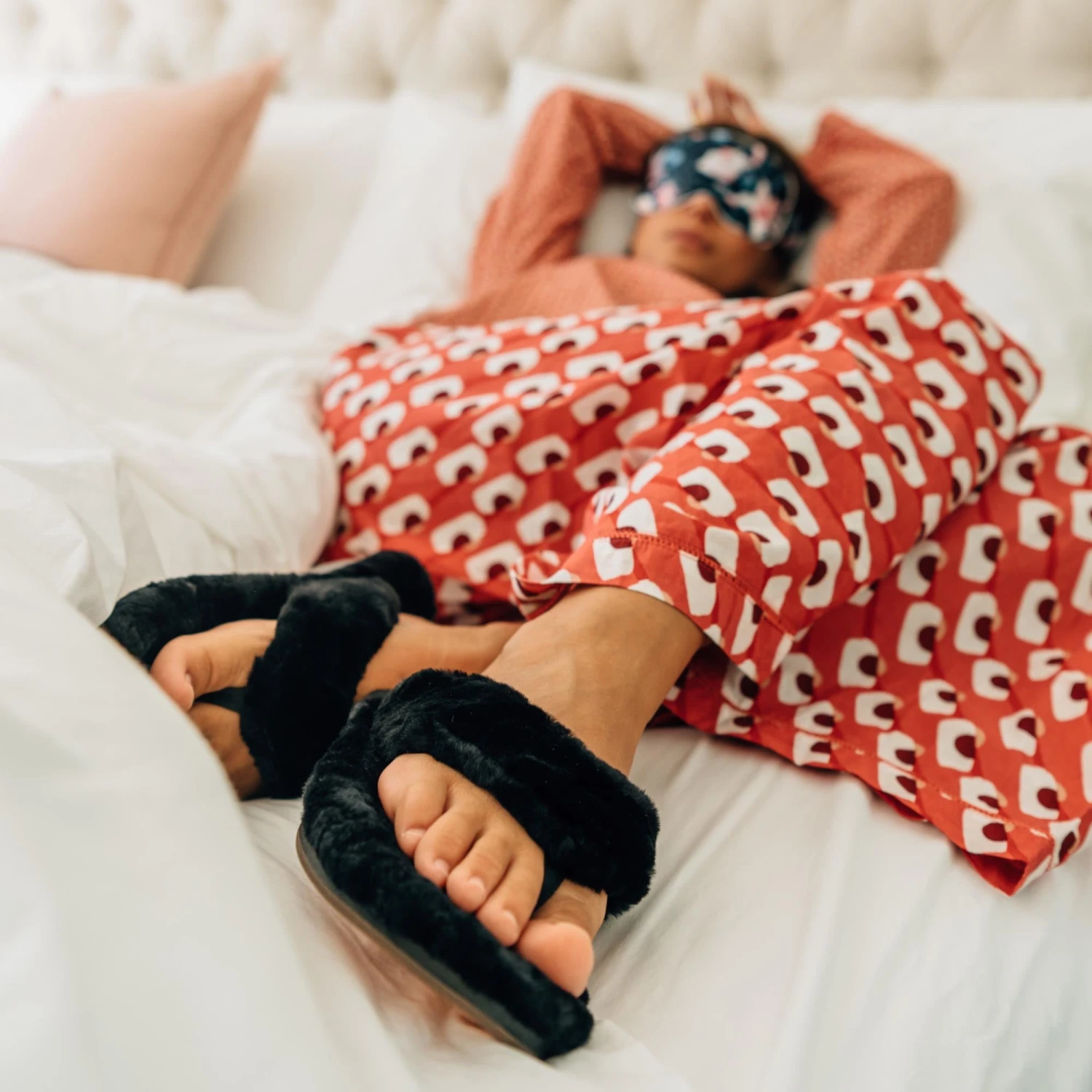 OluKai Kīpe'a Heu - Black 6 OluKai Kīpe'a Heu - Black - Image 4